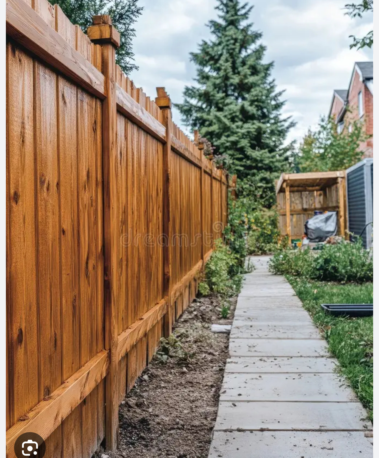 Professional cedar fence installation in Glendale